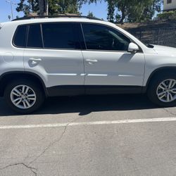 2017 Volkswagen, Tigue 