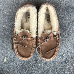 Uggs Us Size 2