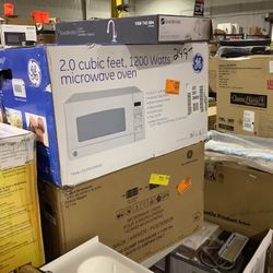 GE 2.0 cu. ft. Countertop Microwave in White