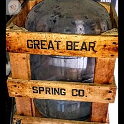 GREAT BEAR SPRING CO. Antique 5 Gallon GLASS JUG IN WOODEN CRATE 