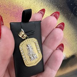 10k SAN LÁZARO CHARM 