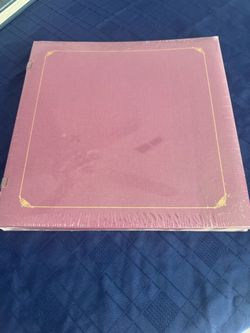 Photo Album creative memories 12 x 12 with Gold Border