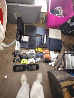 Videogame lot
