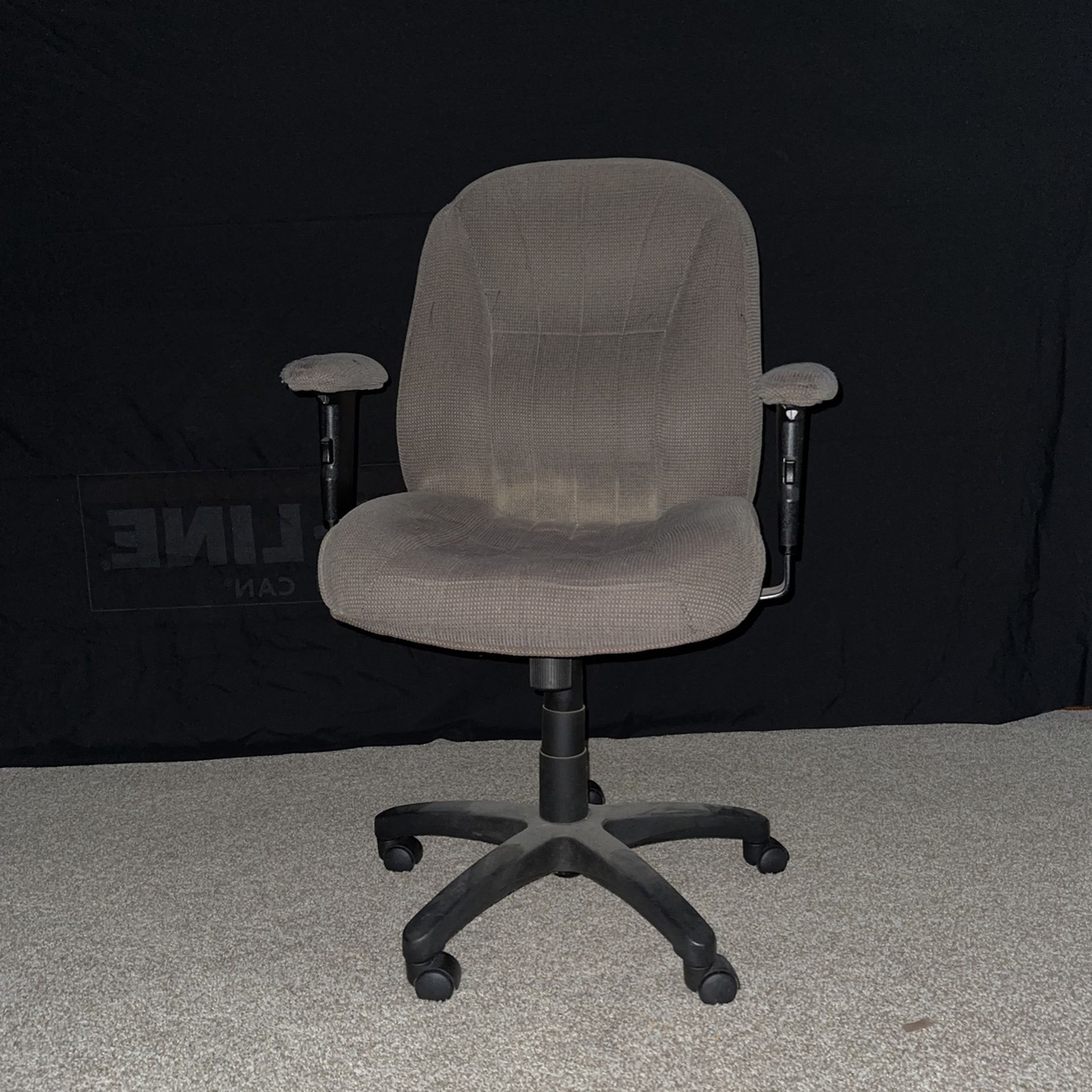 Office Chair/Desk Chair 