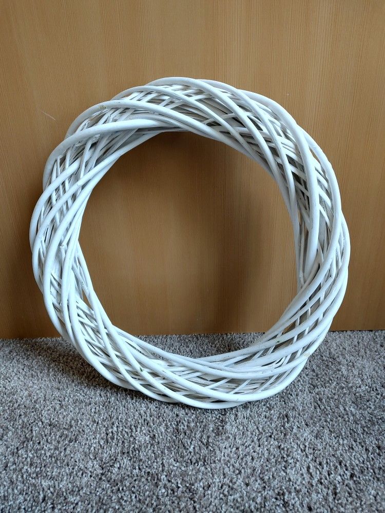 Plain White Wreath