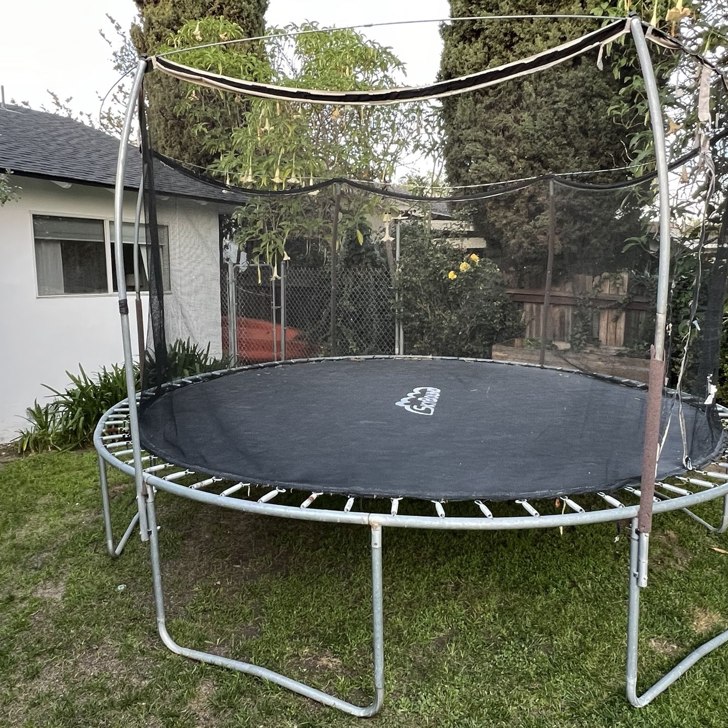 14’ Jump King Galvanized Steel Framed Trampoline