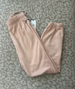 Alo 🌸💗🌸 Quartz Sweatpants size L $40 **READ DESCRIPTION**