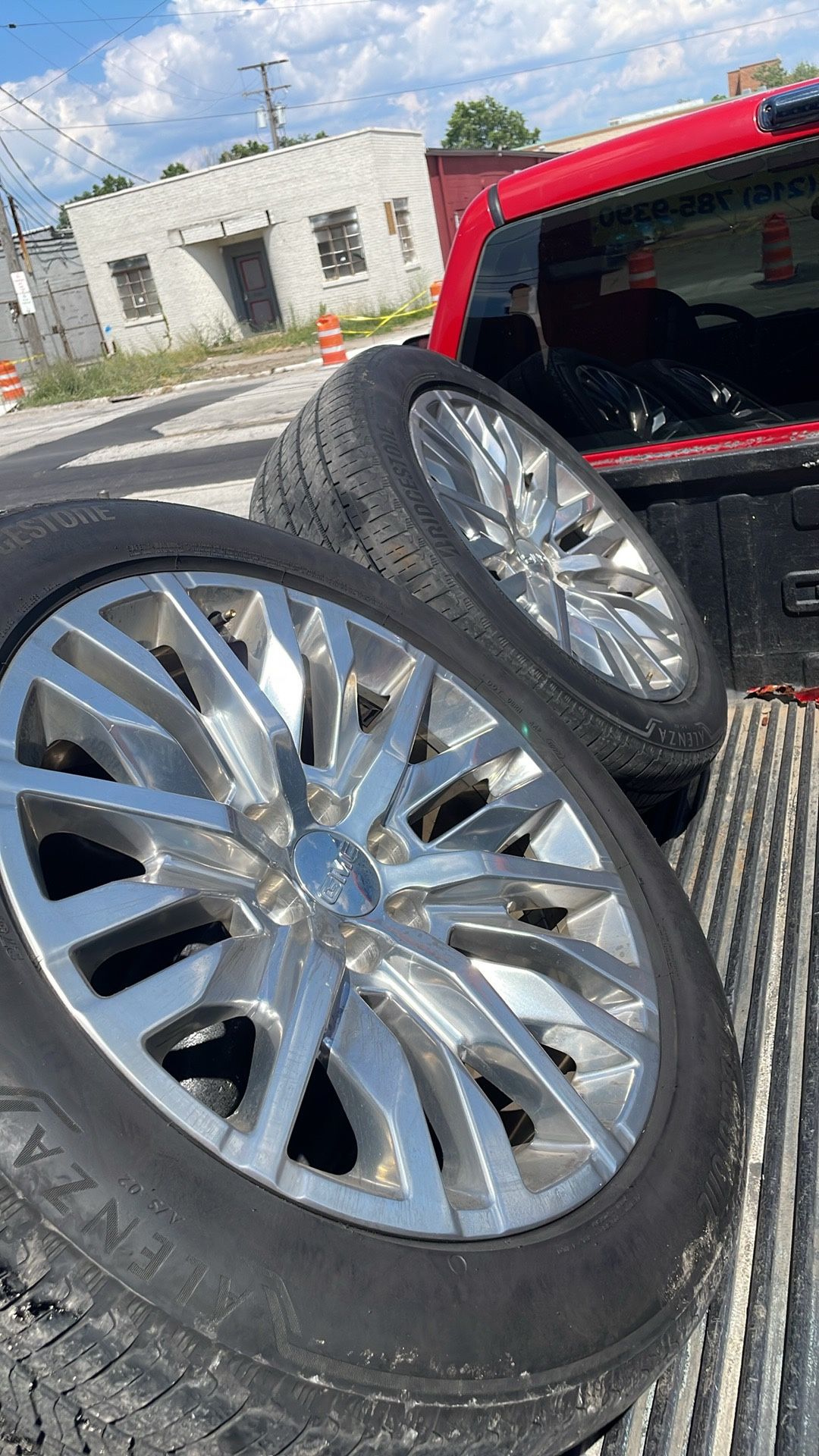 22 Inch Denali stocks