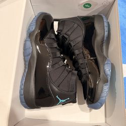 Air Jordan 11 RETRO BLACK GAMMA BLUE