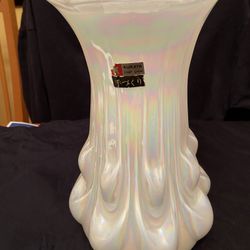Vintage Kurata Craft Opalescent Glass Vase