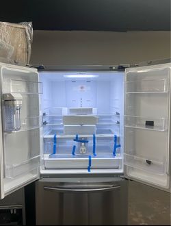 Samsung 28 Cu. Ft. French Door Refrigerator – Stainless Steel – NEW OPEN BOX – $1,300