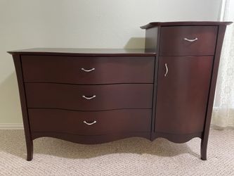Modern Wooden Dresser