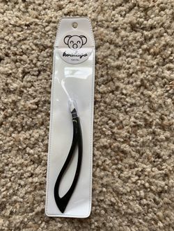 New Tweezer