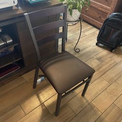 Foldable Metal And Vinyl Chair