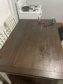 White wooden table