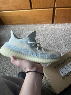 Yeezy 350  “cloud White” V2