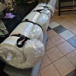 Queen  Memory Foam Matress 