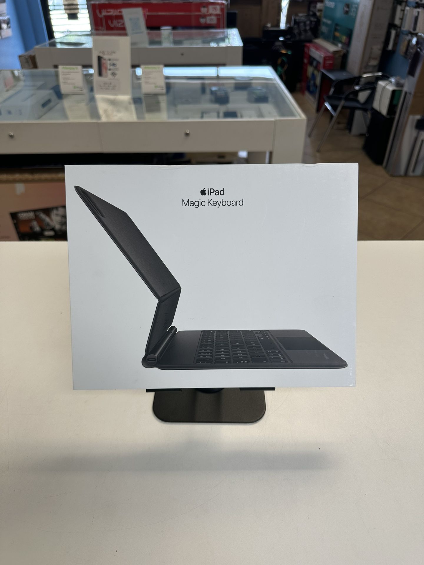 Apple Magic Keyboard 11" iPad Pro & iPad Air Black With Apple Care Till Nov