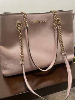 Michael Kors Ginny Crossbody Bag Purse for Sale in San Diego, CA - OfferUp