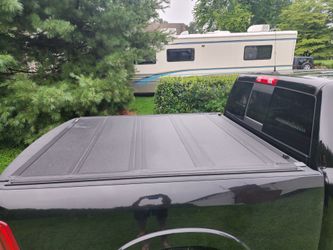 Tonneau cover