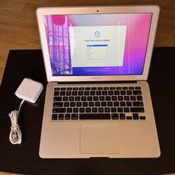 MacBook Air Laptop 