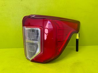 2020 2021 2022 2023 Ford Explorer Right Passenger Side Tail light OEM