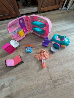 Chelsea camper and car set