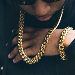 New 18k Yellow Gold Filled Cuban Link Chain And Bracelet Set 