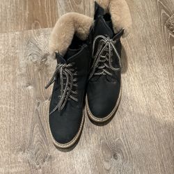 Black Steve Madden Boots With Fur Top