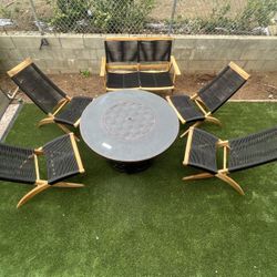 Brand New Outdoor Furniture Set ( In Box ) We Offer Same Day Delivery Service 