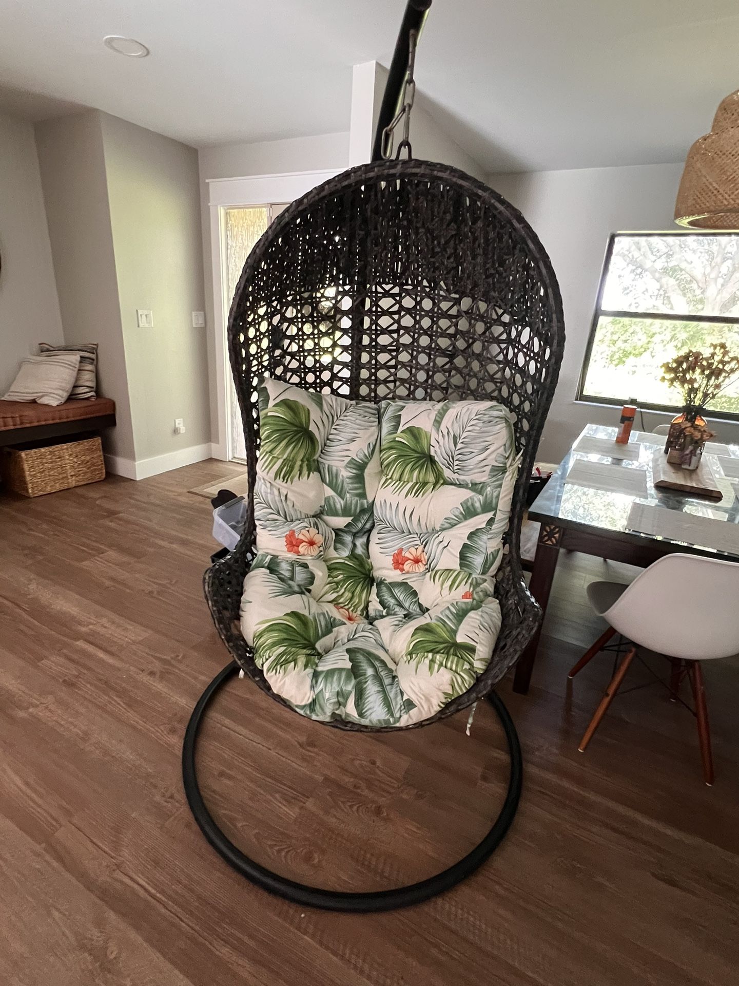 Swing Egg Chair w/ Cushion