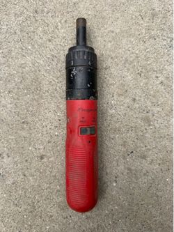 SNAP ON CORDLESS SCREWDRIVER