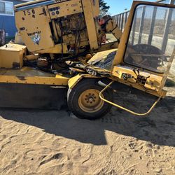 2000 Vermeer SC 1102 Stump Grinder 104 hp Perkins Turbo diesel