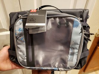 Under Armour fish Hippack