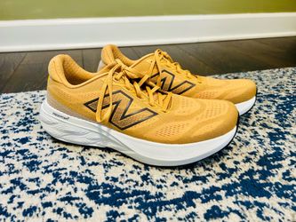 New Balance V14 Fresh Foam 880 - Size 11.5