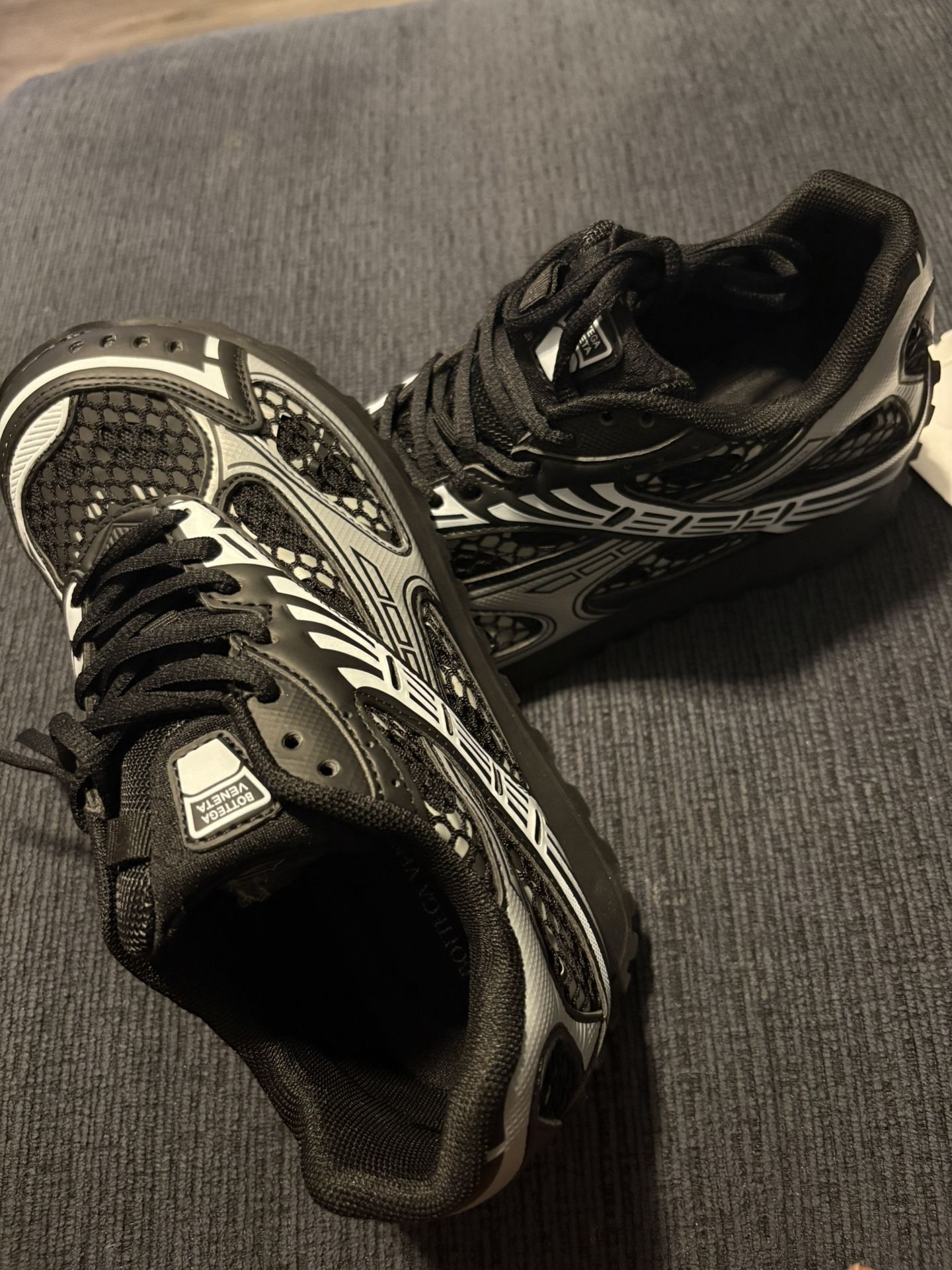 Bottega Sneakers