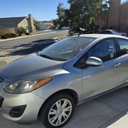 2013 Mazda Mazda2