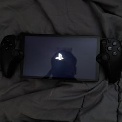 Play Station Portal , Remote Play (Hand Held)