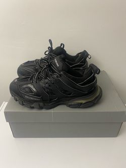 balenciaga track