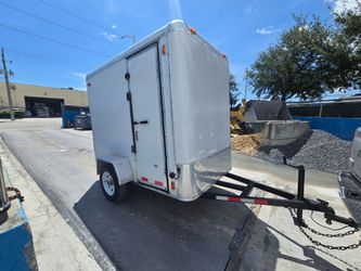 Trailer 5x8 "2010" extra Hight Interior 6ft, pulls Great no leaks clean documentation in hand ✋️ READ DESCRIPTION FIRST, LEA PRIMERO.