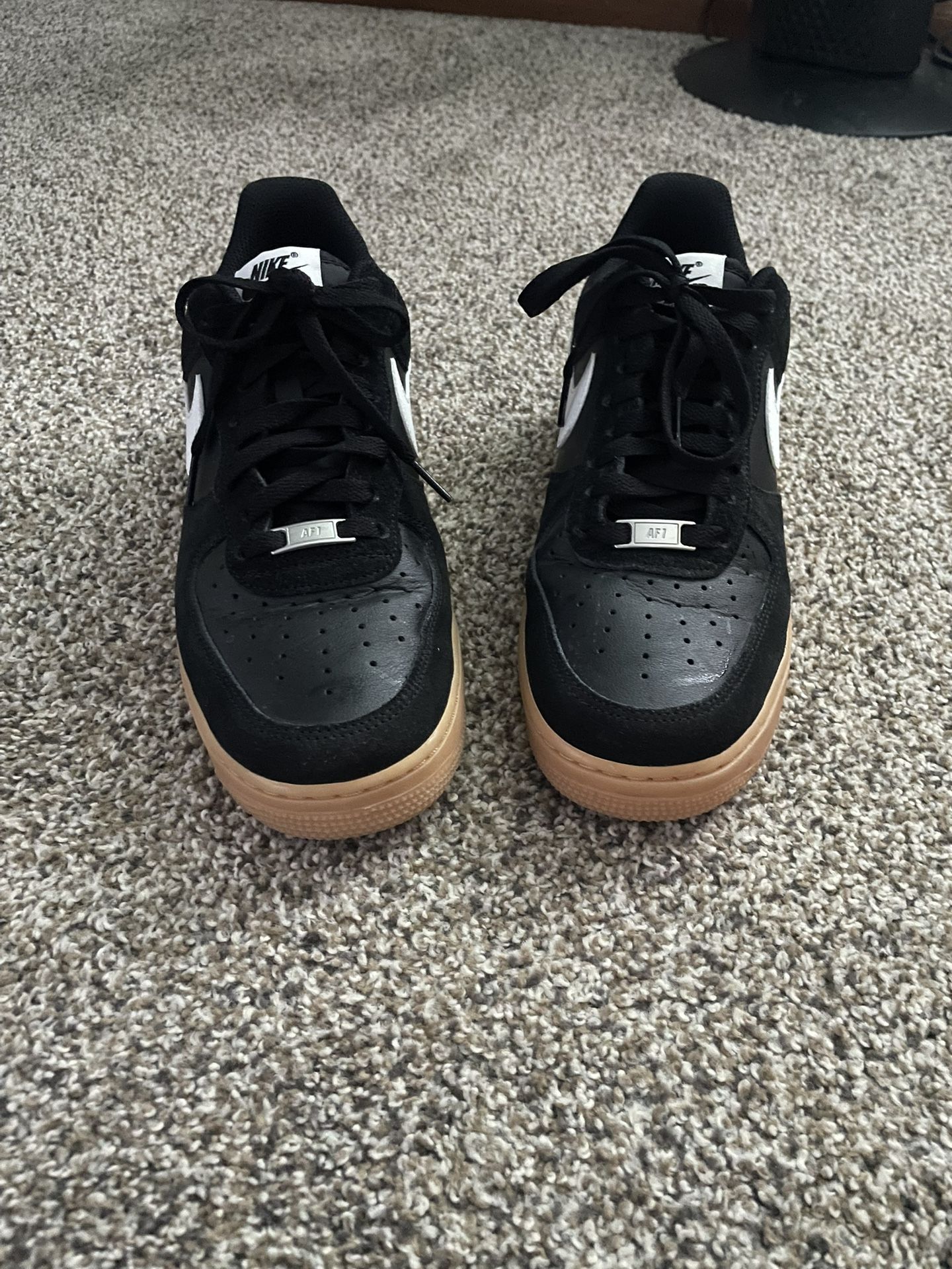 NIKE AIR FORCE 1