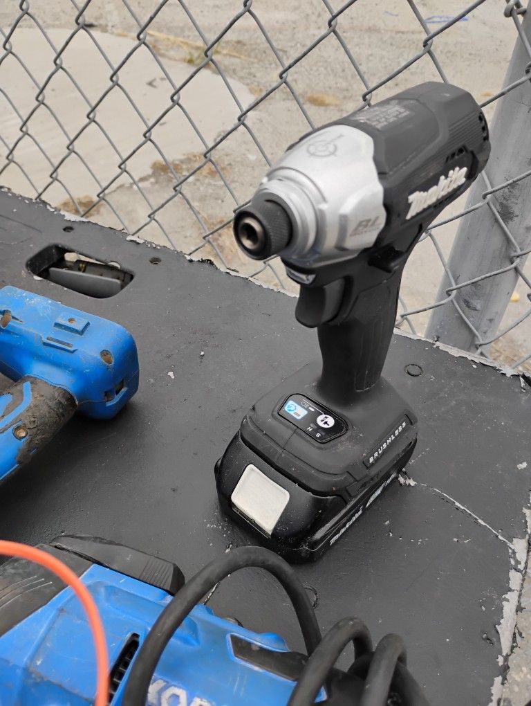 Makita Impact Drill