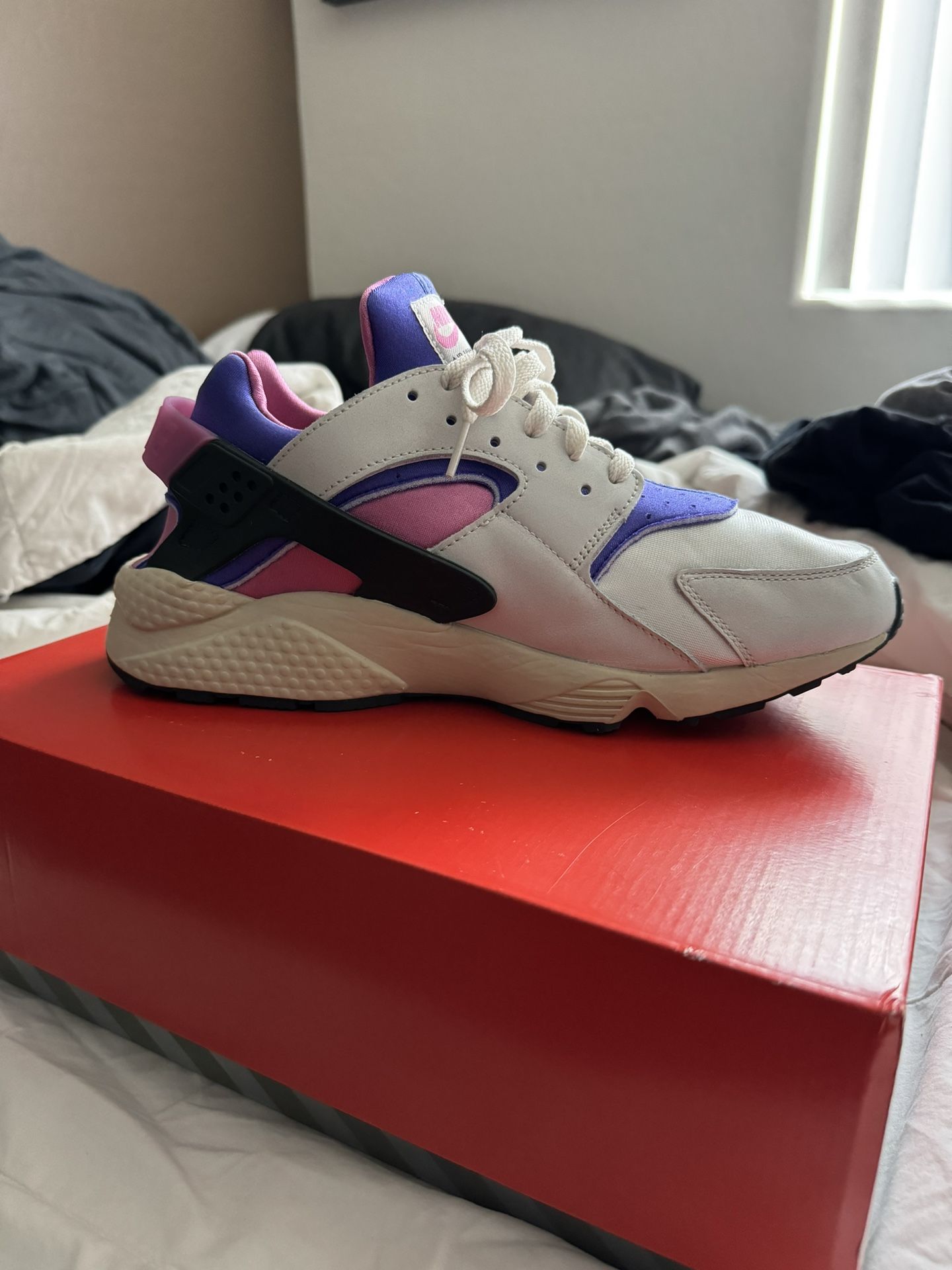 Nike Air Huarache Blue Joy Pink for Sale in Las Vegas NV OfferUp