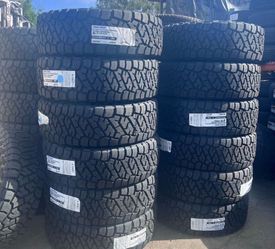 17” Toyo Open Country R/T Trail Size 37x12.50R17 Tires- Brand New