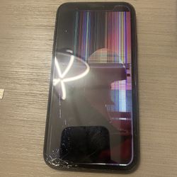 iPhone 11 64gb Factory Reset. Cracked Screen