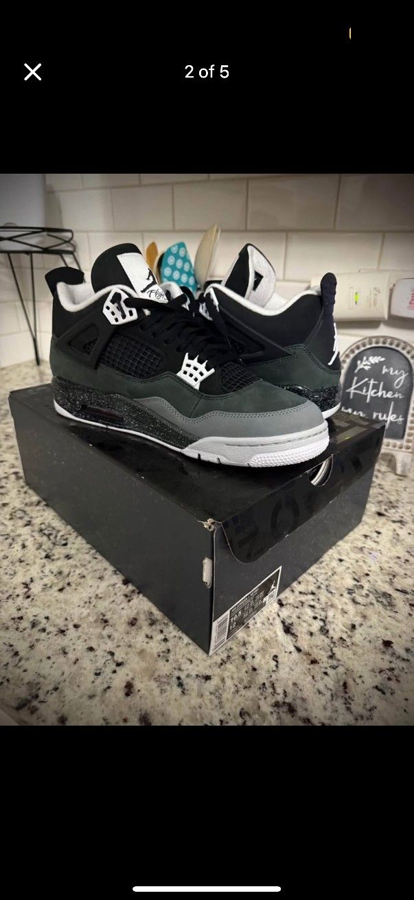 Jordan 4