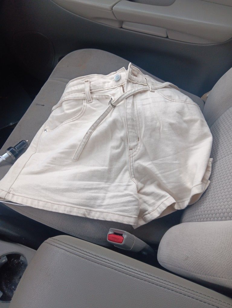 Levi Shorts