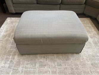 Bassett Ottoman