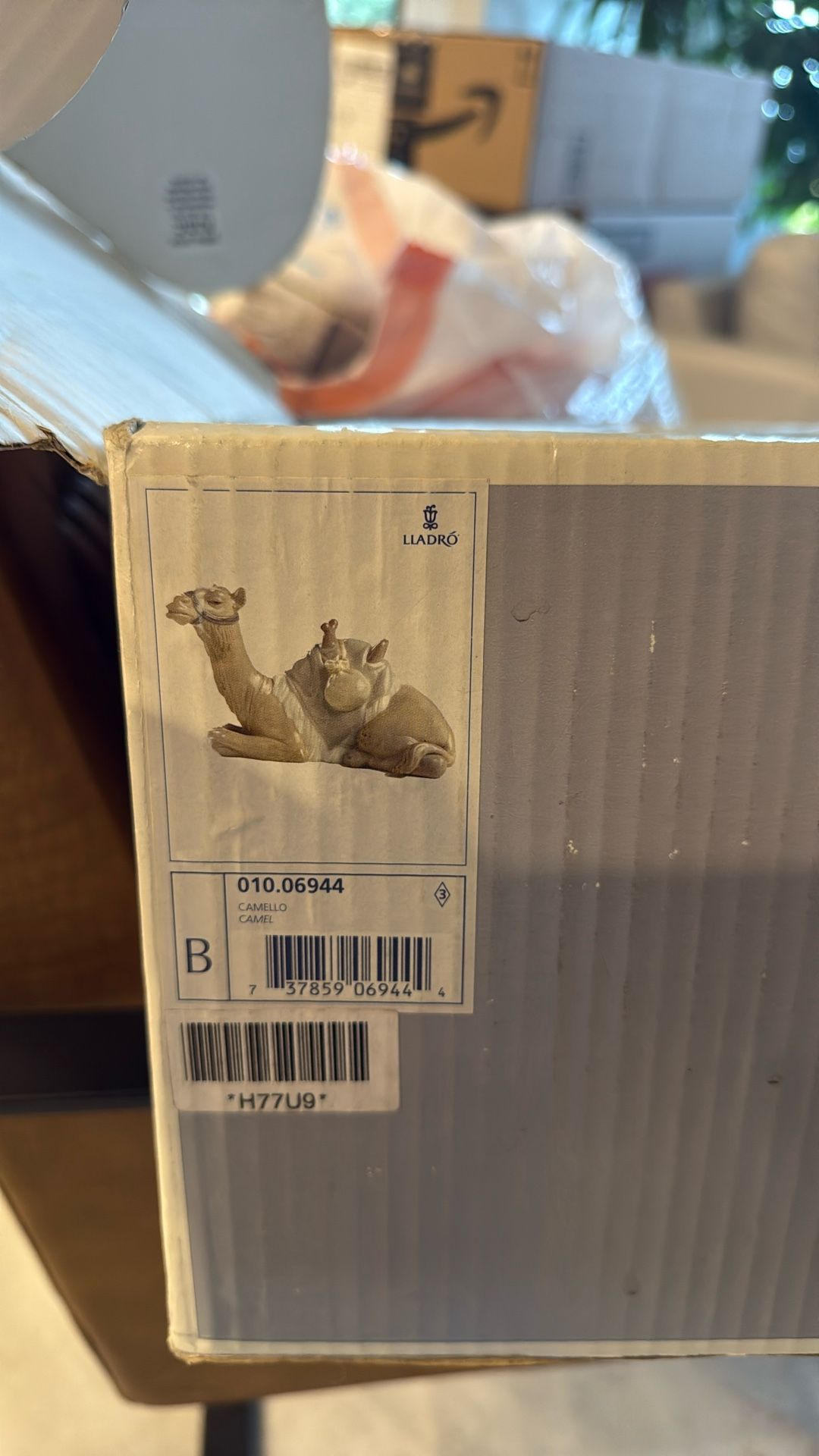 Llardo - Camel Nativity Figurine