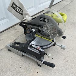 RYOBI Miter Saw TS1345L and Table 